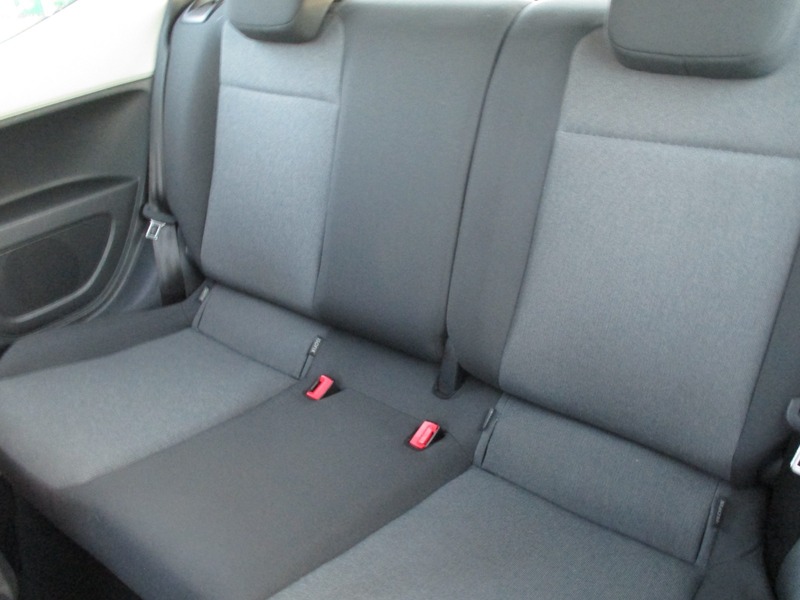 Used Volkswagen up! 2014 for sale - 76396650: Photo 24