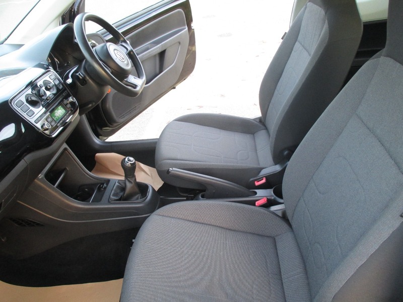 Used Volkswagen up! 2014 for sale - 76396650: Photo 26