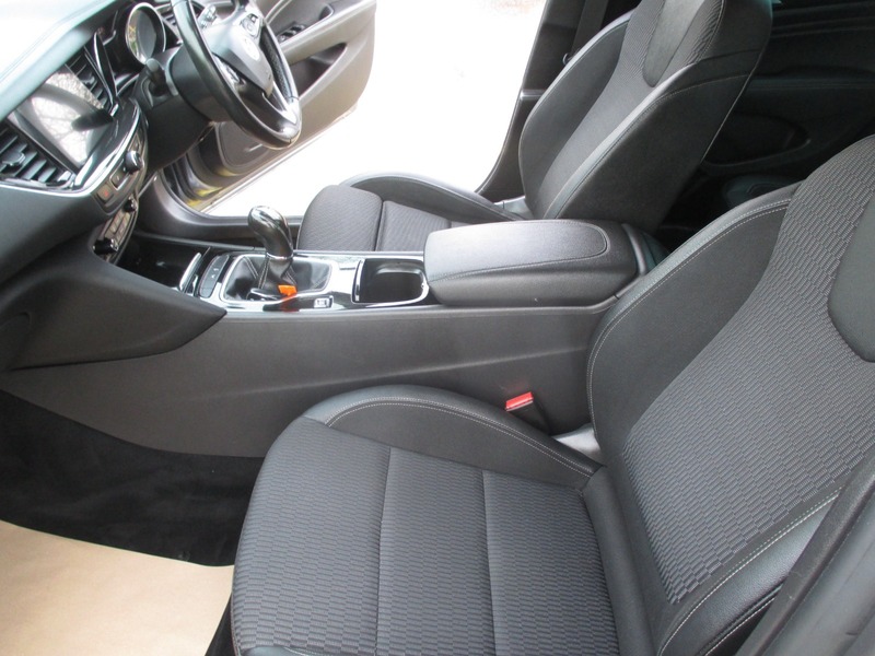 Used Vauxhall Insignia 2017 for sale - 77781230: Photo 33