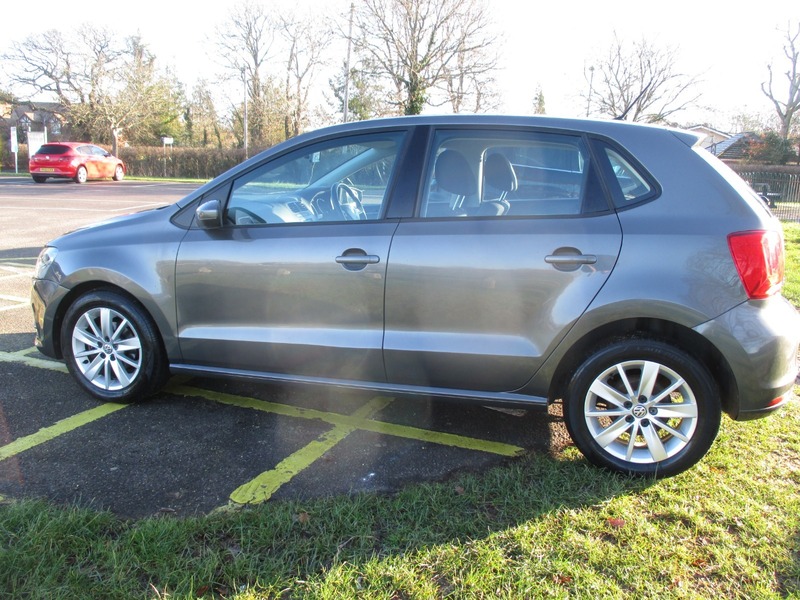 Used Volkswagen Polo 2015 for sale - 77154090: Photo 13