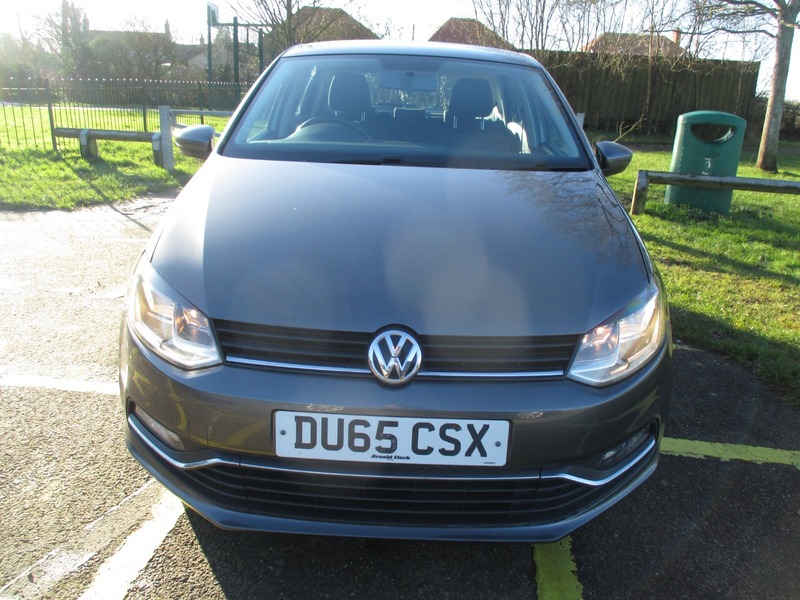 Used Volkswagen Polo 2015 for sale - 77154090: Photo 18