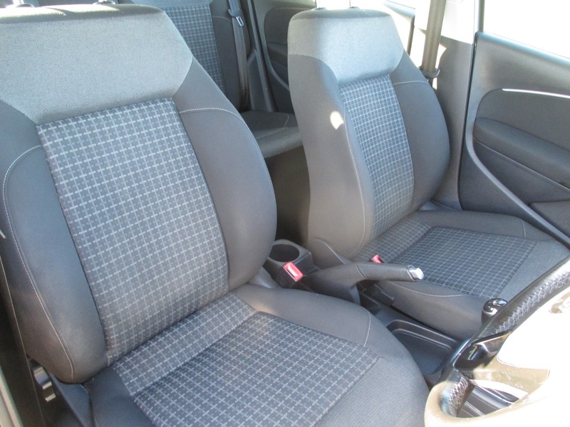 Used Volkswagen Polo 2015 for sale - 77154090: Photo 19