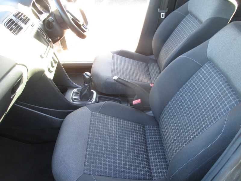 Used Volkswagen Polo 2015 for sale - 77154090: Photo 30