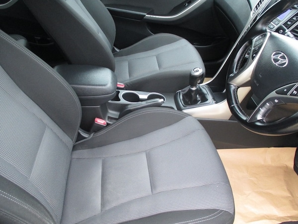 Used Hyundai i30 2015 for sale - 76236373: Photo 23
