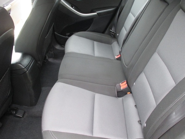 Used Hyundai i30 2015 for sale - 76236373: Photo 30