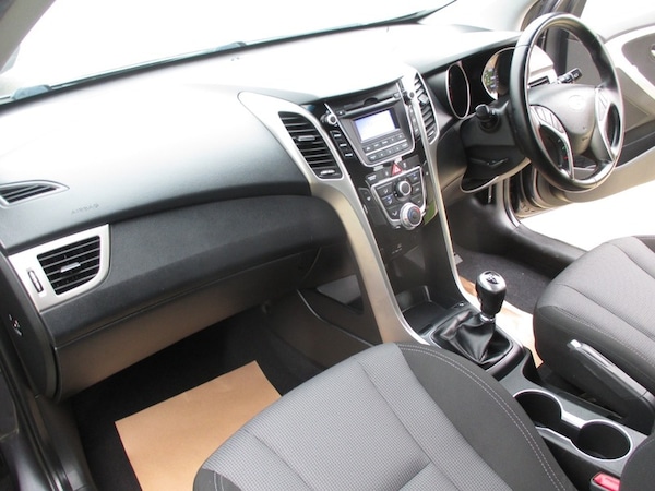 Used Hyundai i30 2015 for sale - 76236373: Photo 32