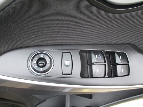 Used Hyundai i30 2015 for sale - 76236373: Photo 35
