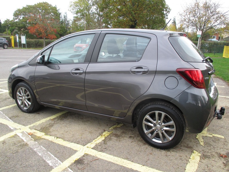 Used Toyota Yaris 2014 for sale - 76470721: Photo 14