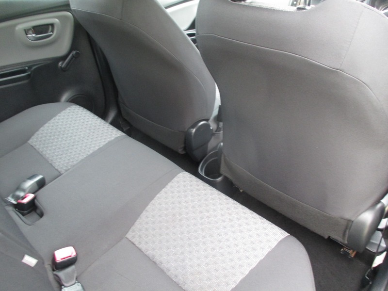 Used Toyota Yaris 2014 for sale - 76470721: Photo 26