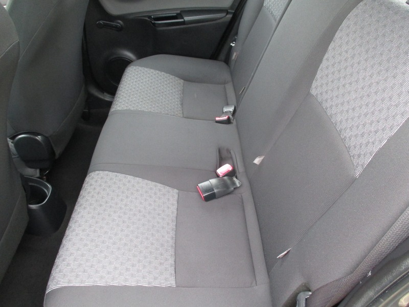 Used Toyota Yaris 2014 for sale - 76470721: Photo 29