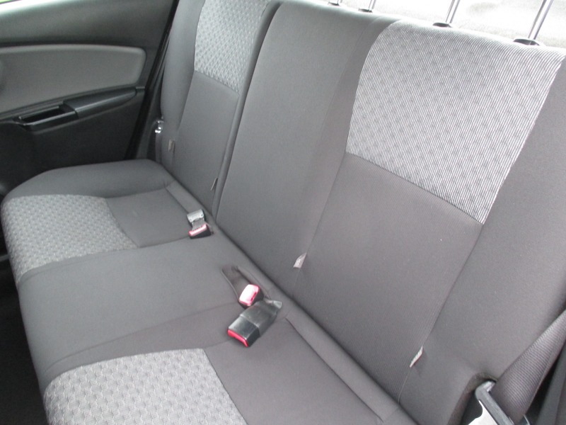 Used Toyota Yaris 2014 for sale - 76470721: Photo 30