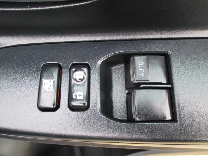 Used Toyota Yaris 2014 for sale - 76470721: Photo 34