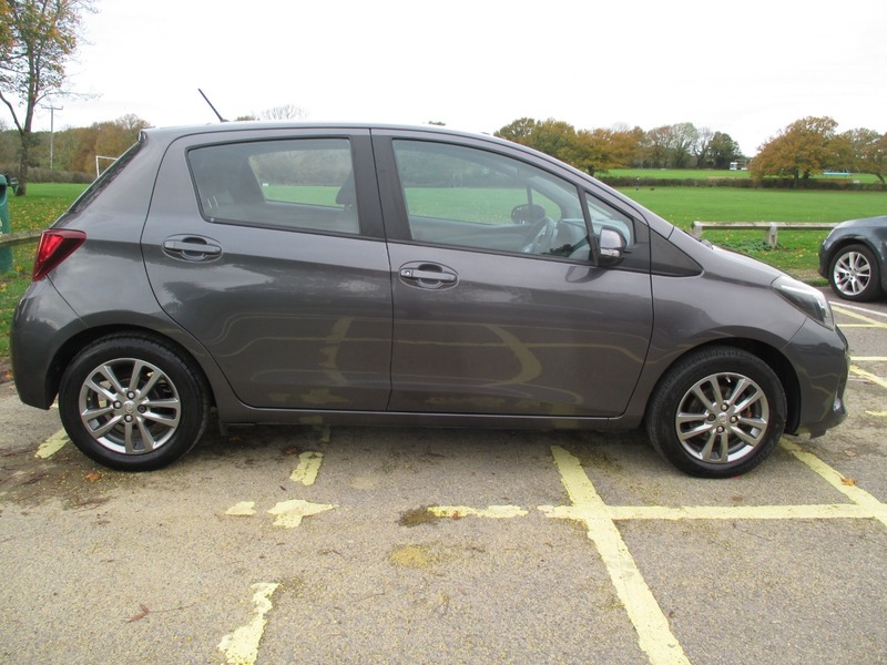 Used Toyota Yaris 2014 for sale - 76470721: Photo 6