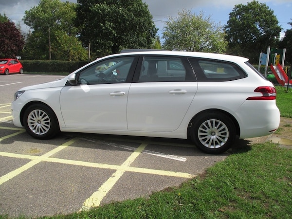 Used Peugeot 308 2015 for sale - 76192715: Photo 14