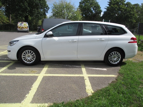 Used Peugeot 308 2015 for sale - 76192715: Photo 15