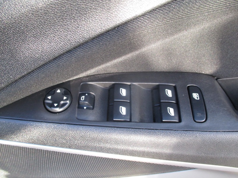 Used Vauxhall Crossland X 2018 for sale - 77228015: Photo 31