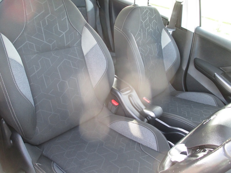 Used Peugeot 2008 2016 for sale - 77921026: Photo 19