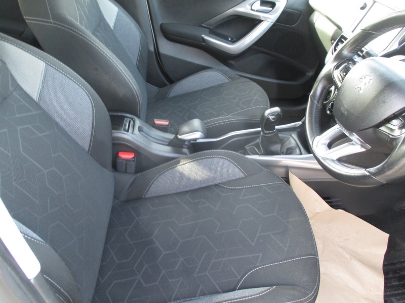 Used Peugeot 2008 2016 for sale - 77921026: Photo 20