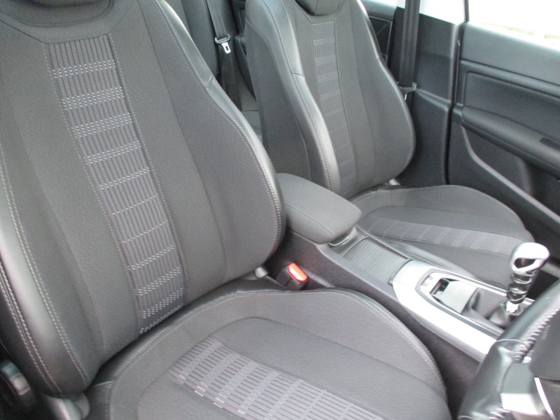 Used Peugeot 308 2017 for sale - 76430570: Photo 21