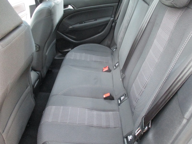 Used Peugeot 308 2017 for sale - 76430570: Photo 29