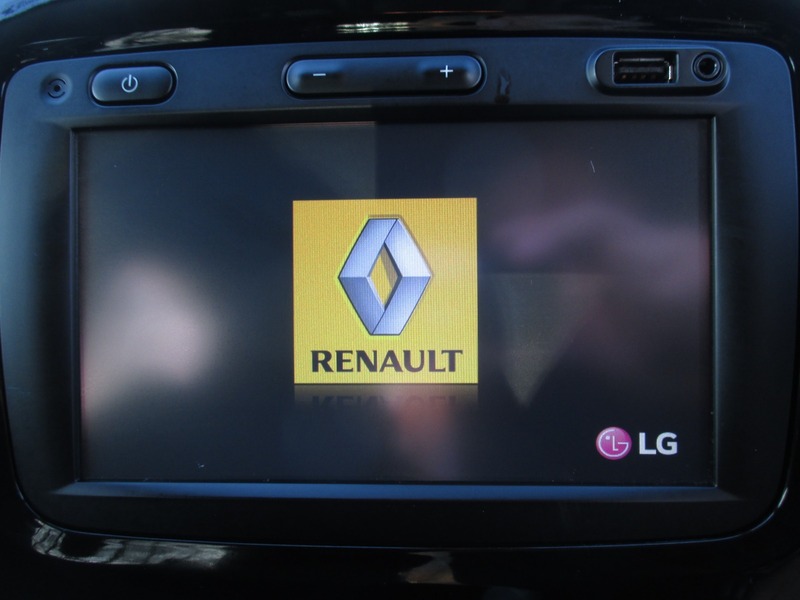 Used Renault Captur 2015 for sale - 76821372: Photo 38