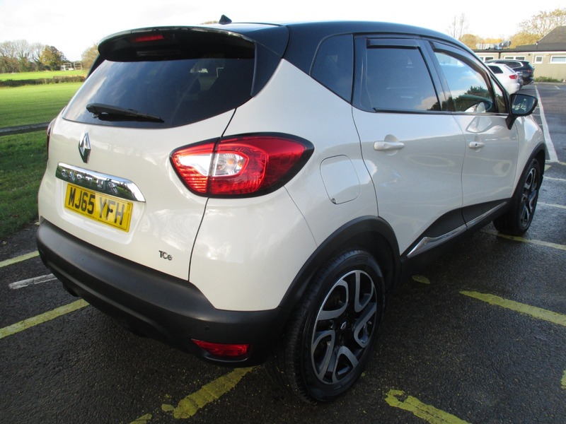 Used Renault Captur 2015 for sale - 76821372: Photo 9