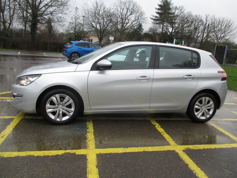 Used Peugeot 308 2016 for sale - 77477956: Photo 15