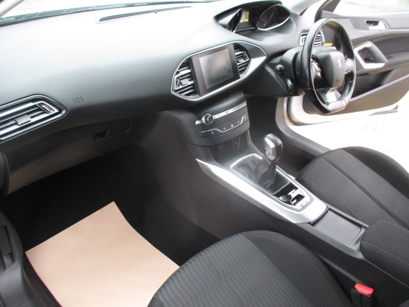 Used Peugeot 308 2016 for sale - 77477956: Photo 29