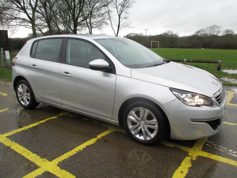 Used Peugeot 308 2016 for sale - 77477956: Photo 3