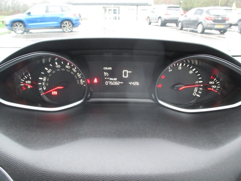 Used Peugeot 308 2016 for sale - 77477956: Photo 37