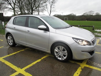 Used Peugeot 308 2016 for sale - 77477956: Photo