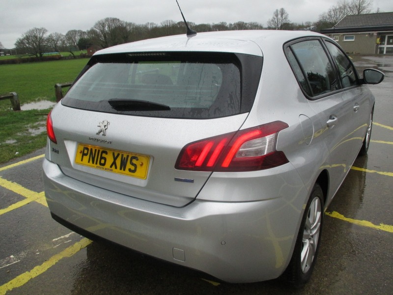 Used Peugeot 308 2016 for sale - 77477956: Photo 9