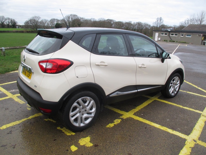 Used Renault Captur 2016 for sale - 77027774: Photo 10