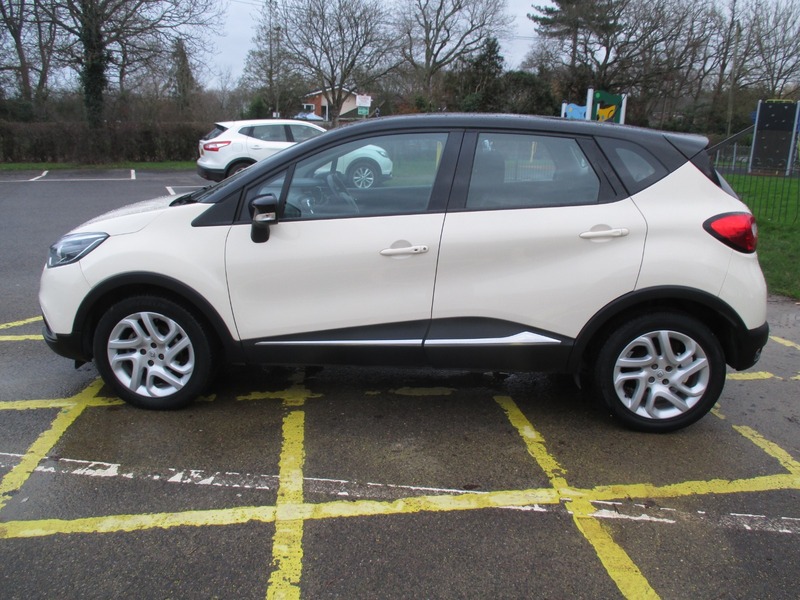 Used Renault Captur 2016 for sale - 77027774: Photo 16