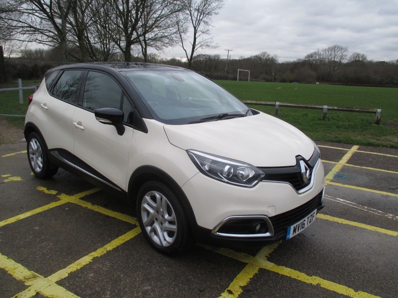 Used Renault Captur 2016 for sale - 77027774: Photo 3