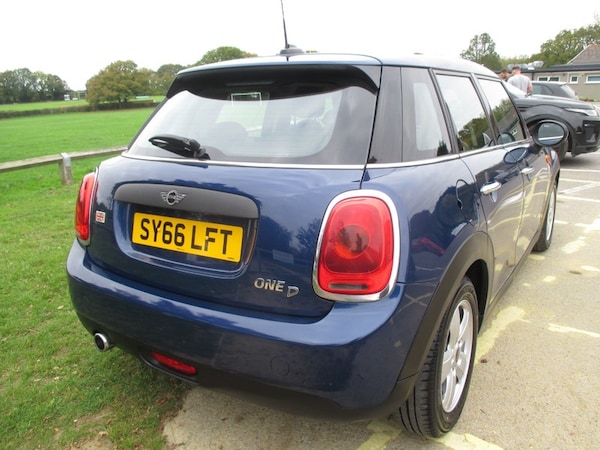 Used MINI Hatch 2016 for sale - 76304521: Photo 8