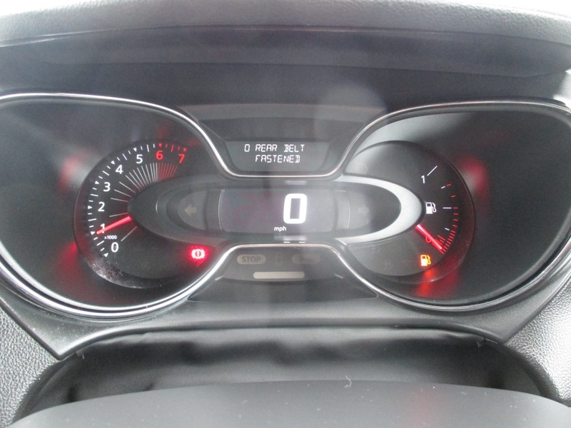 Used Renault Captur 2017 for sale - 77277020: Photo 33