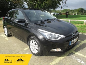 Used Hyundai i20 2017 for sale - 79845010: Photo