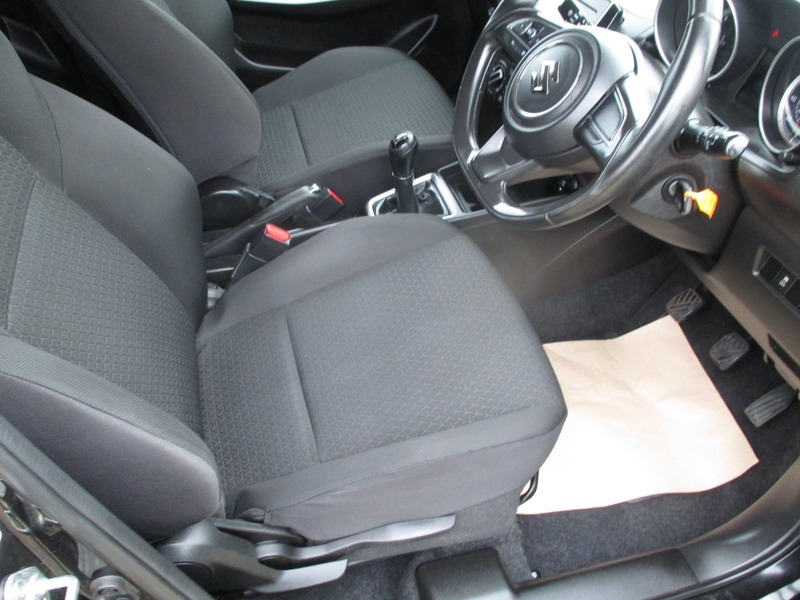 Used Suzuki Swift 2018 for sale - 77643381: Photo 23