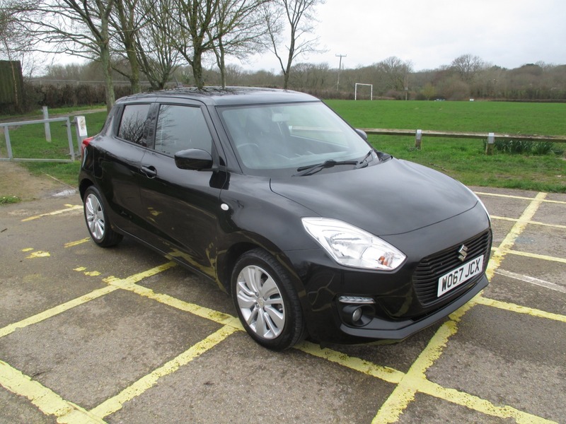 Used Suzuki Swift 2018 for sale - 77643381: Photo 3