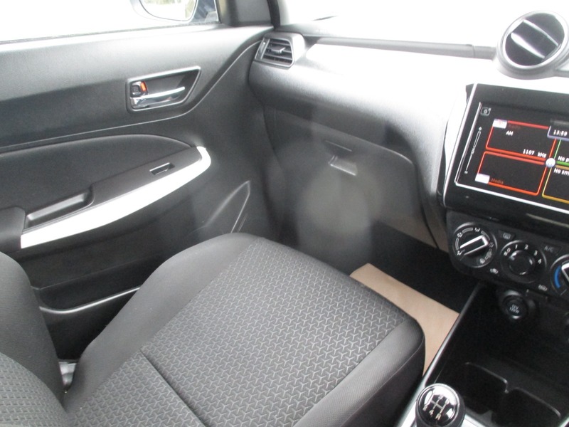 Used Suzuki Swift 2018 for sale - 77643381: Photo 31