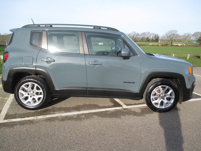 Used Jeep Renegade 2015 for sale - 77584206: Photo 6