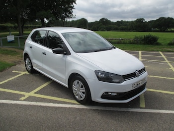 Used Volkswagen Polo 2016 for sale - 78888113: Photo