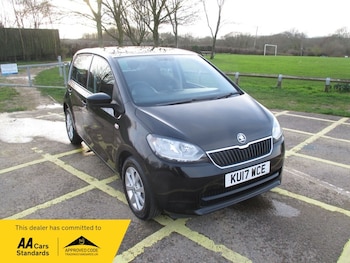 2017 - 1.0 MPI SE 5dr