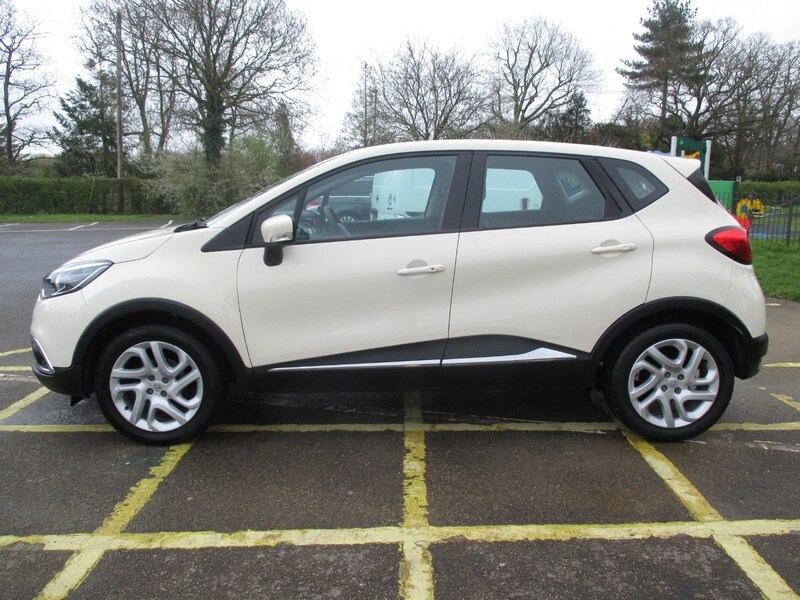 Used Renault Captur 2015 for sale - 78140923: Photo 15