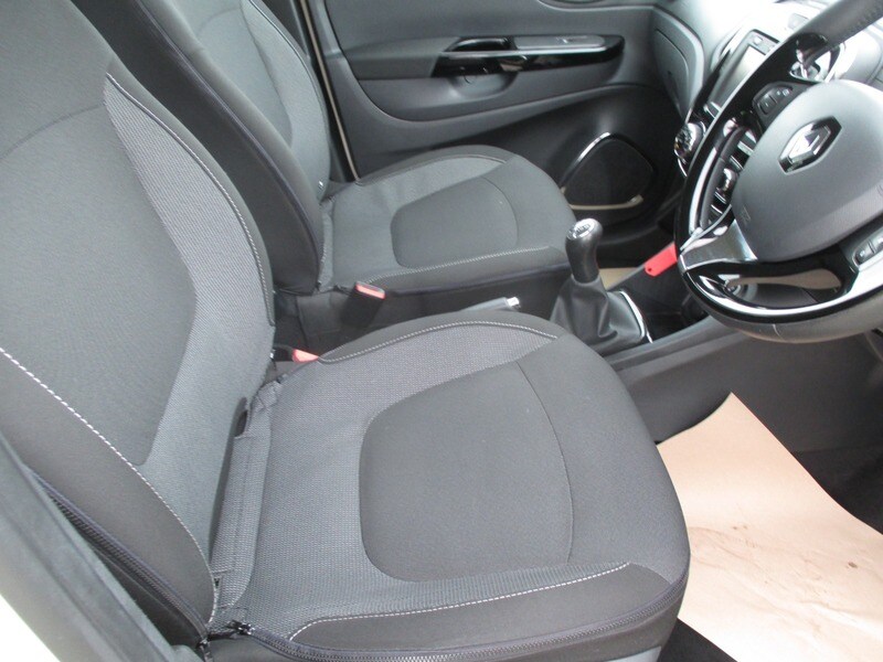 Used Renault Captur 2015 for sale - 78140923: Photo 21