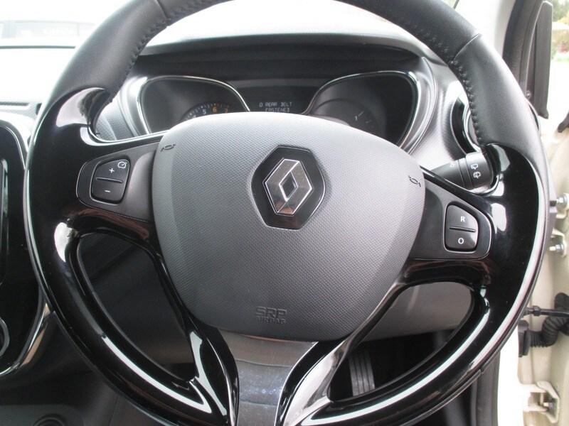 Used Renault Captur 2015 for sale - 78140923: Photo 35
