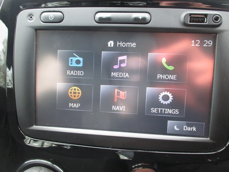 Used Renault Captur 2015 for sale - 78140923: Photo 38