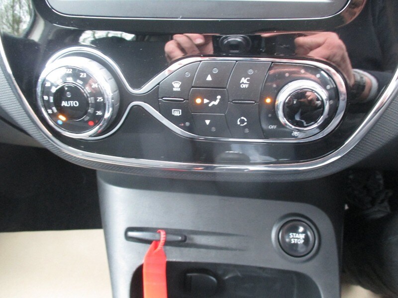 Used Renault Captur 2015 for sale - 78140923: Photo 40