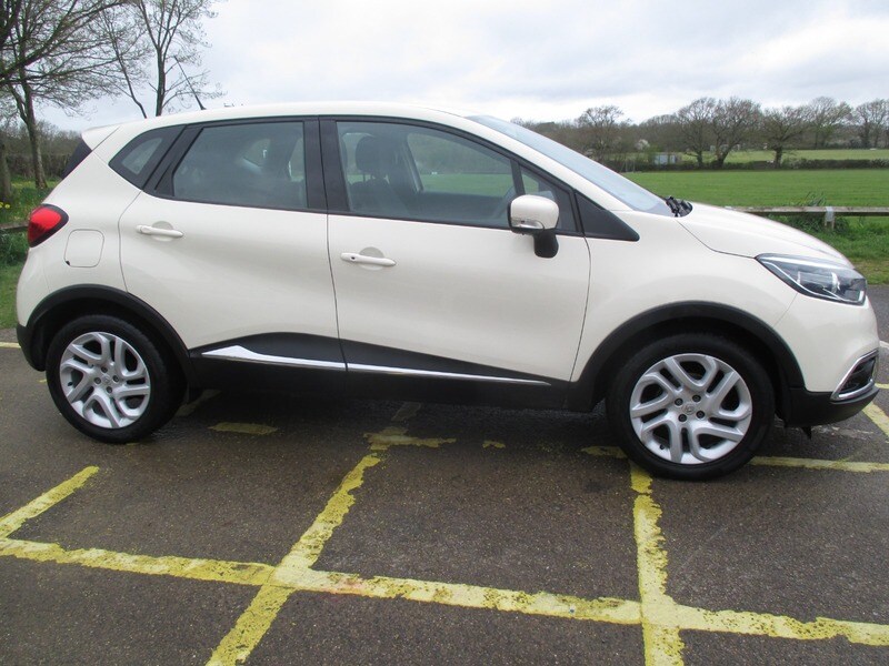 Used Renault Captur 2015 for sale - 78140923: Photo 6